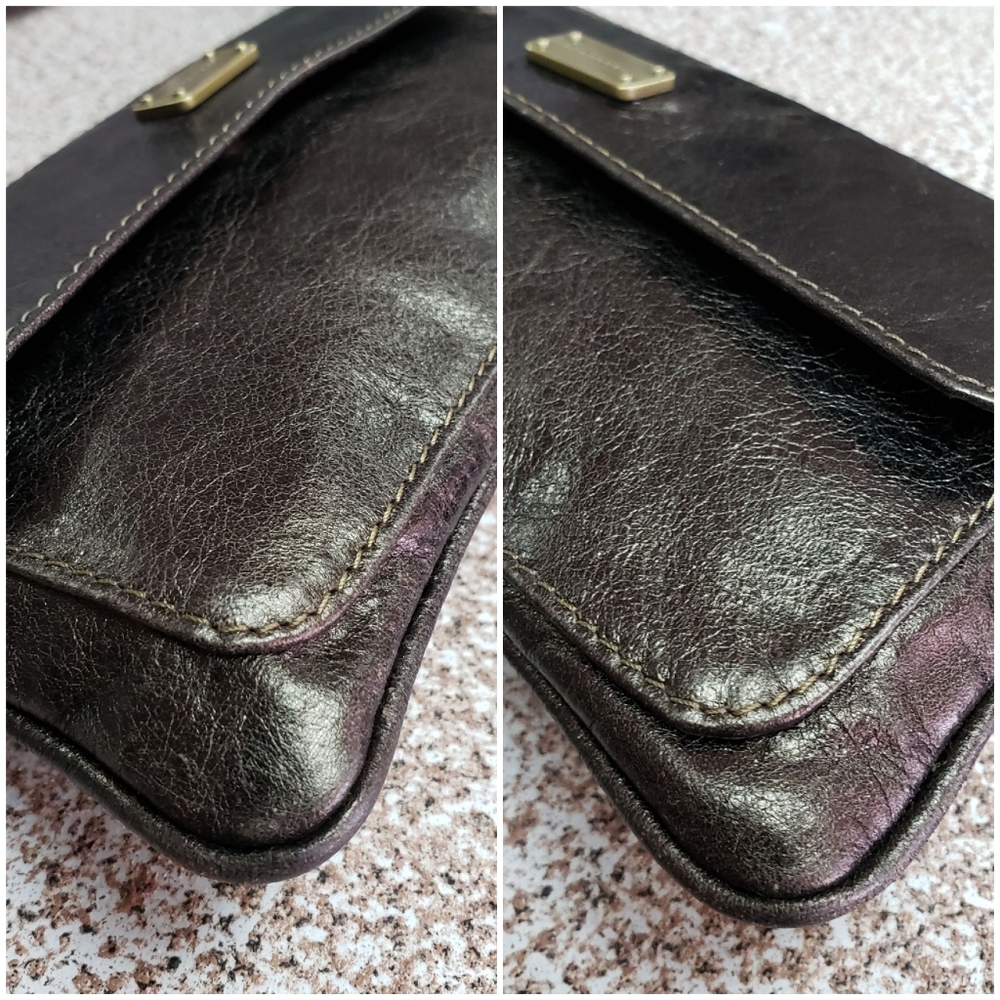 BURBERRY* Distressed leather wristlet pouch - Picture 8 of 8